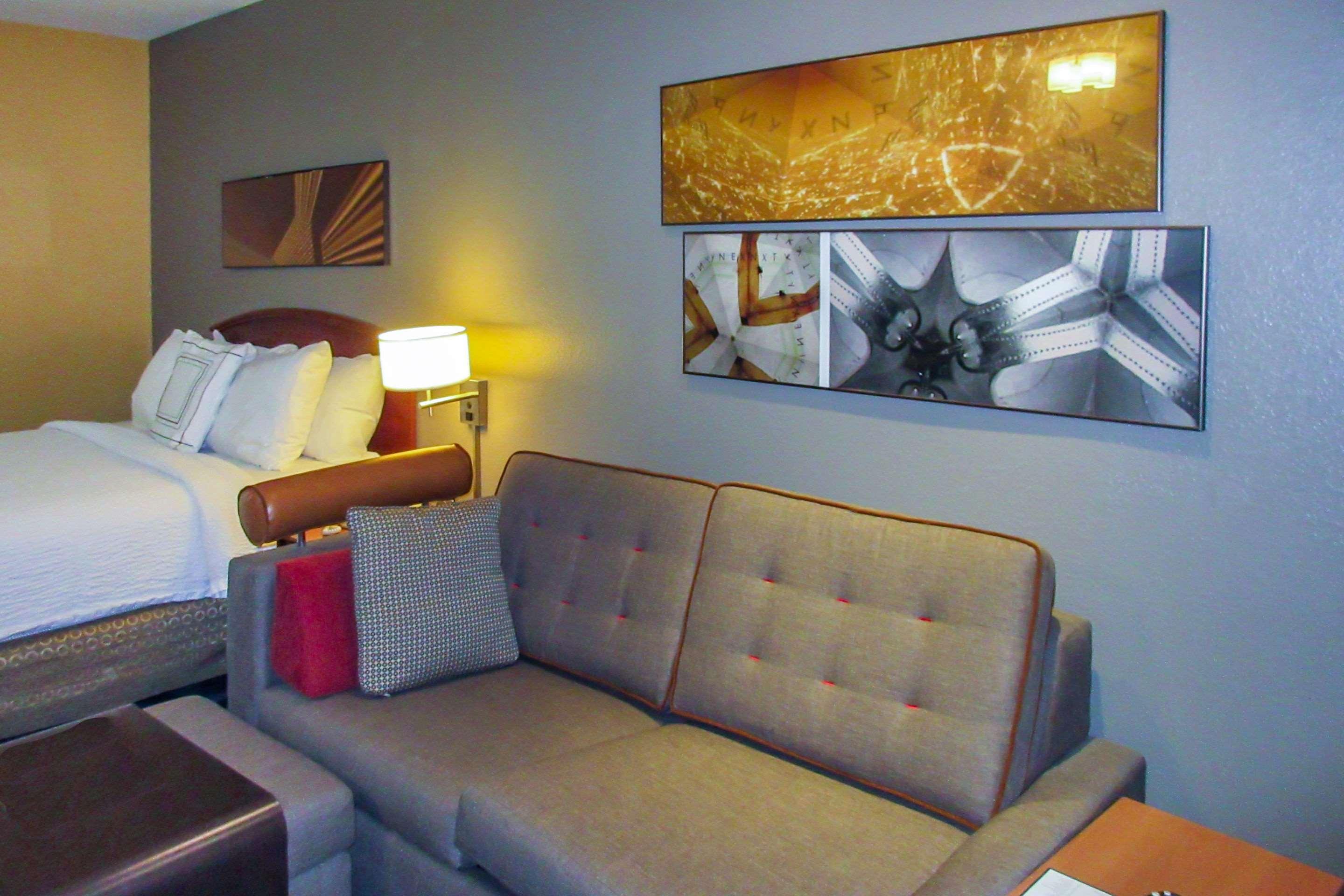 Suburban Extended Stay Hotel Greenville Haywood Mall Exteriör bild
